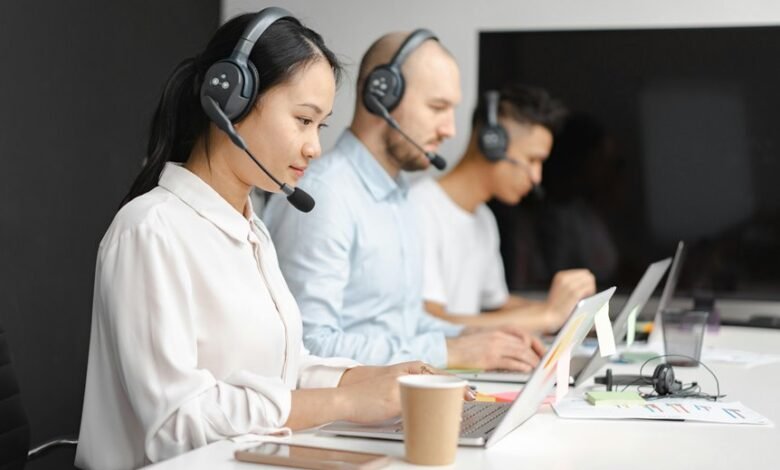 business support hotline number